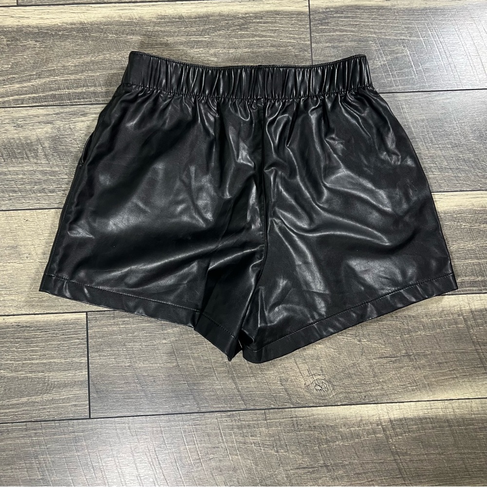 Abercrombie & Fitch faux leather shorts